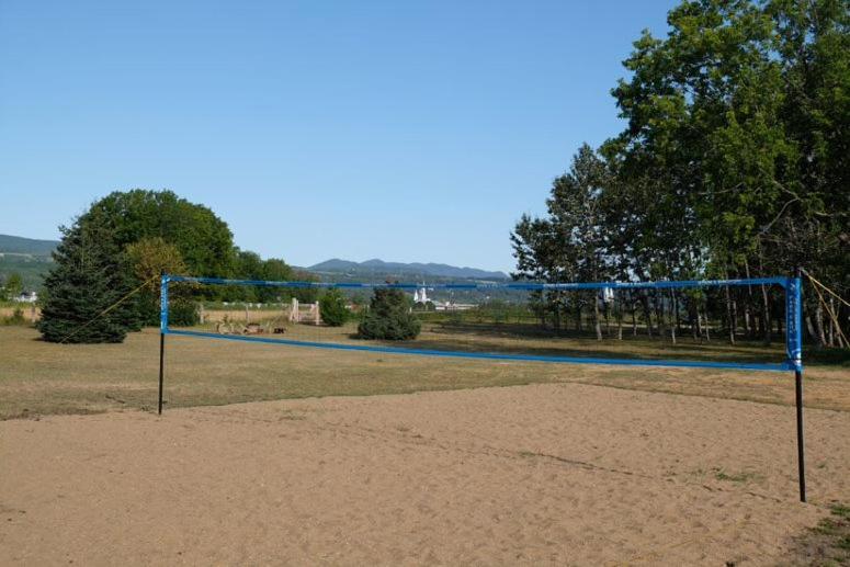 Domaine Belle Plage Baie-Saint-Paul Exterior photo
